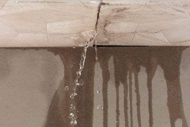Professional Flood Damage Cleanup technician working in Los Banos, CA